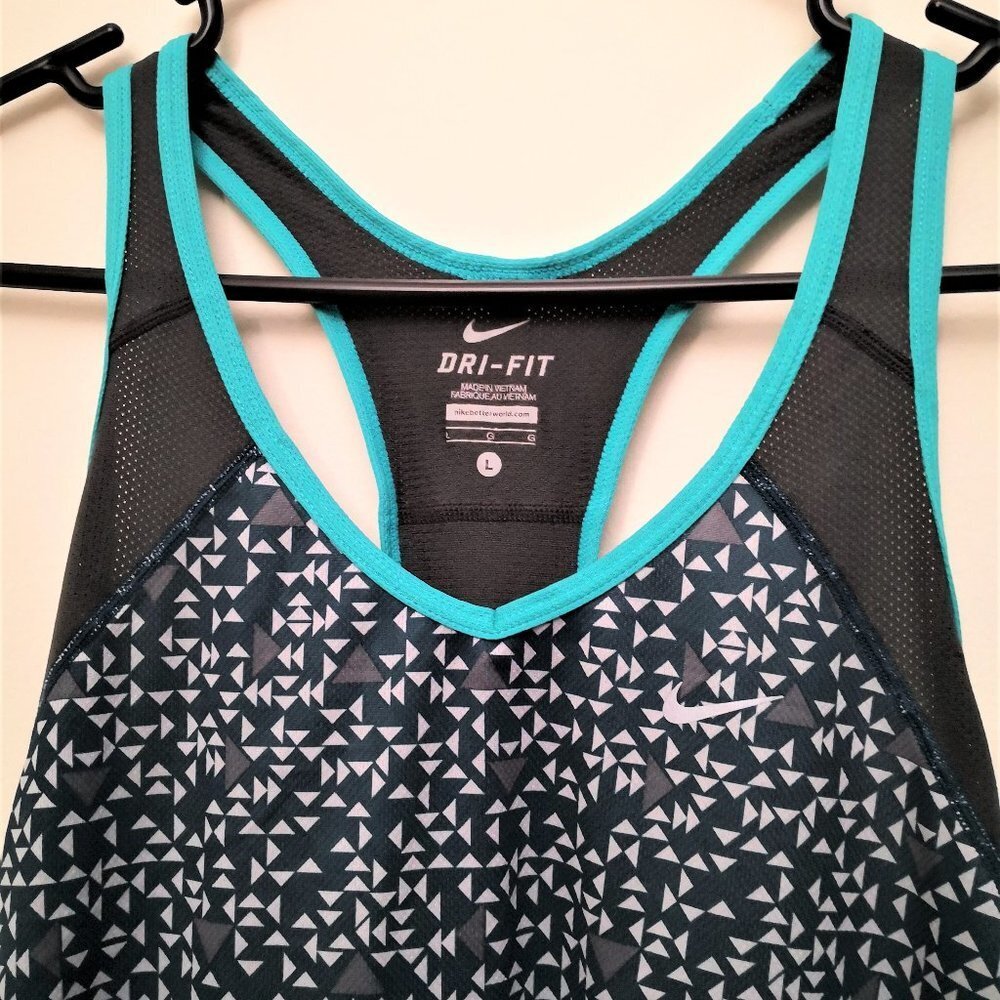 Nike Dri-Fit Racer Back Tank Size Large - Picture 2 of 3